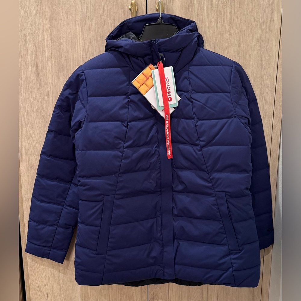 NWTs Marmot Women’s WarmCube Havenmeyer Jacket. Arctic Navy. Large